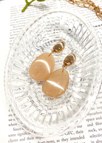 Lucien Earring - Gold/Nude Stone